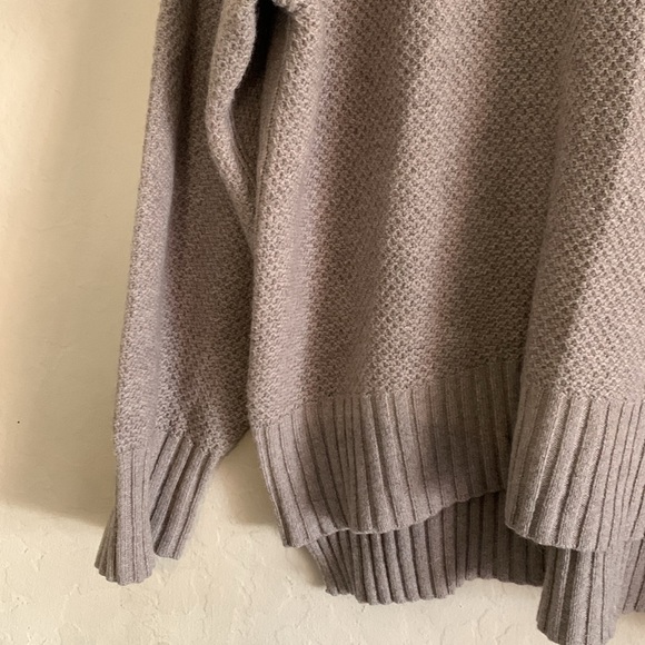 EVERLANE Stoopwaffle Recycled Cashmere Crewneck Sweater In Heather Sand Size L - Picture 4 of 8